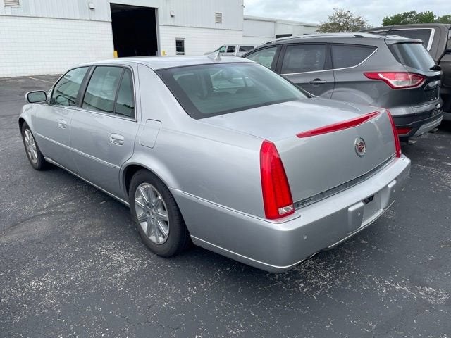 2009 Cadillac DTS w/1SD