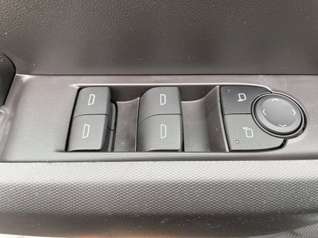 2024 Chevrolet Colorado WT