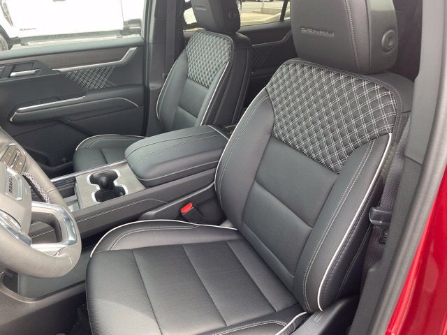 2027 GMC Acadia Denali - Photo 14