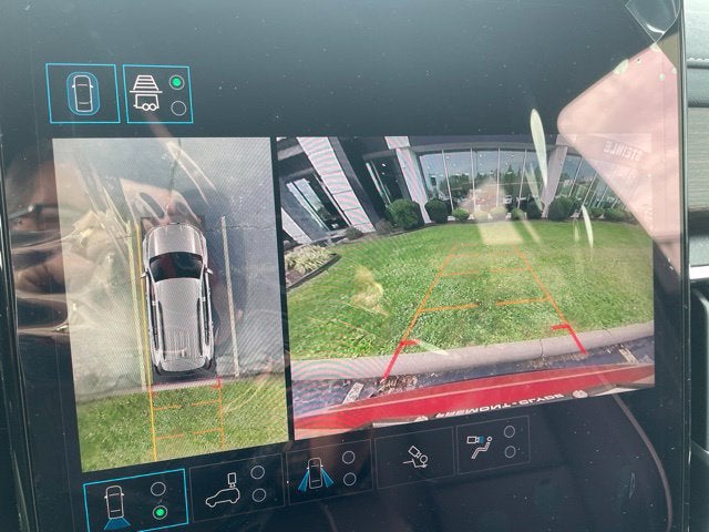 2027 GMC Acadia Denali - Photo 25