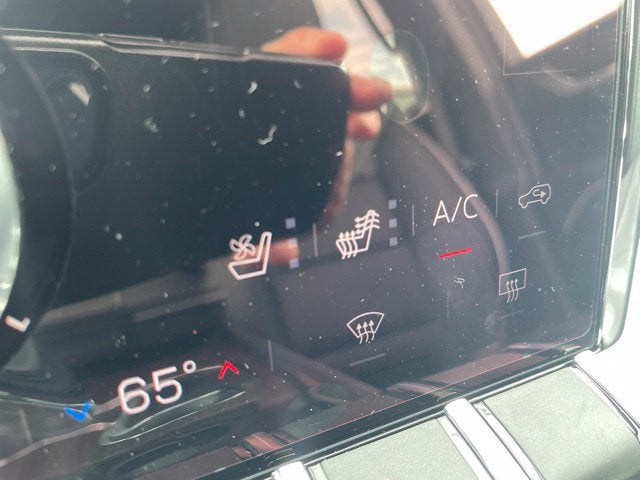 2027 GMC Acadia Denali - Photo 29