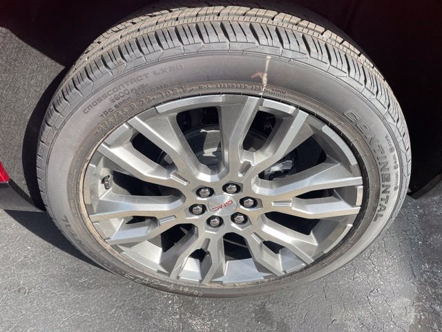 2027 GMC Acadia Denali - Photo 40