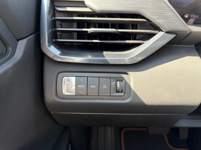 2026 GMC Acadia AT4 - Photo 10