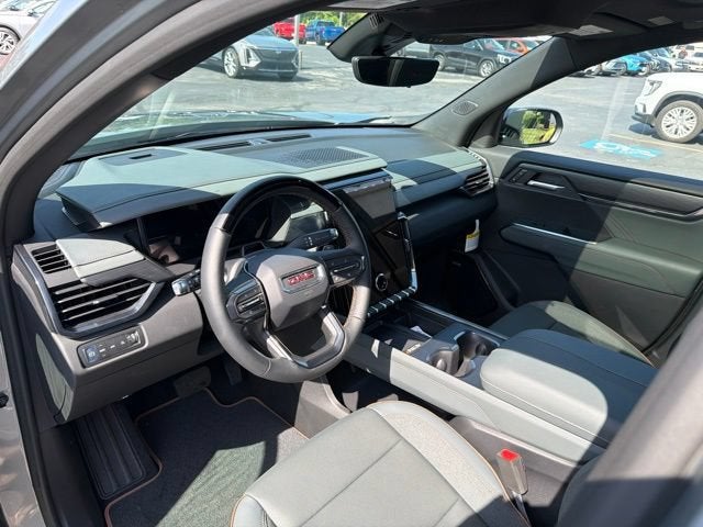 2026 GMC Acadia AT4 - Photo 7