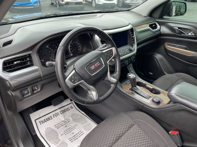 2017 GMC Acadia SLE