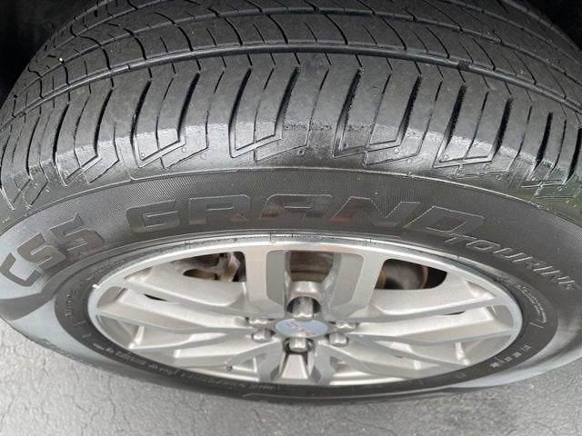 2017 GMC Acadia SLE