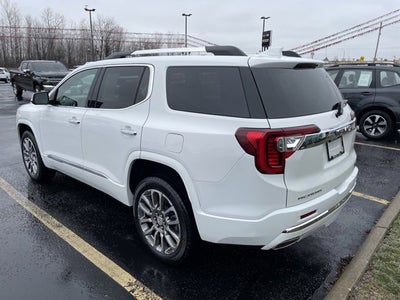 2023 GMC Acadia Denali