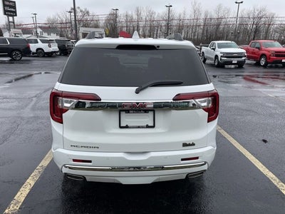 2023 GMC Acadia Denali