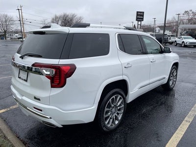 2023 GMC Acadia Denali