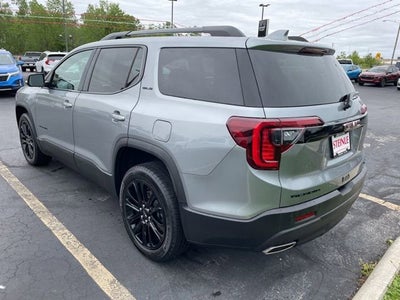 2023 GMC Acadia SLE