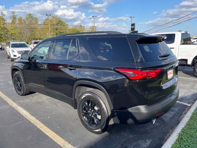 2022 Chevrolet Traverse LT Cloth