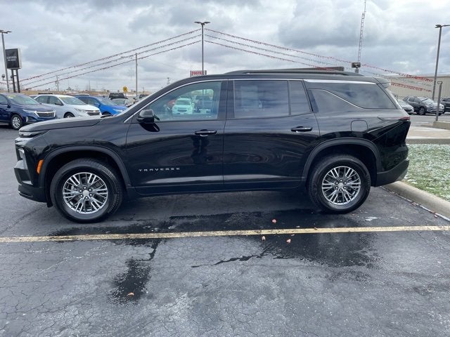 2025 Chevrolet Traverse LT