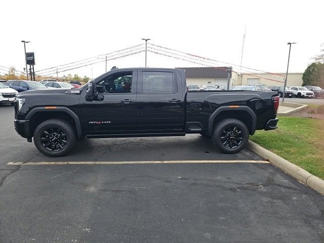 2025 GMC Sierra 2500 HD AT4