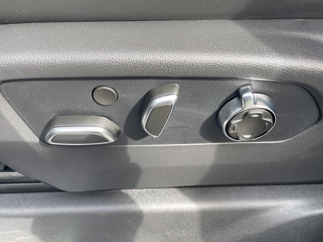 2026 GMC Sierra 2500HD Denali Ultimate - Photo 13