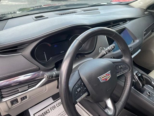 2020 Cadillac XT4 AWD Luxury