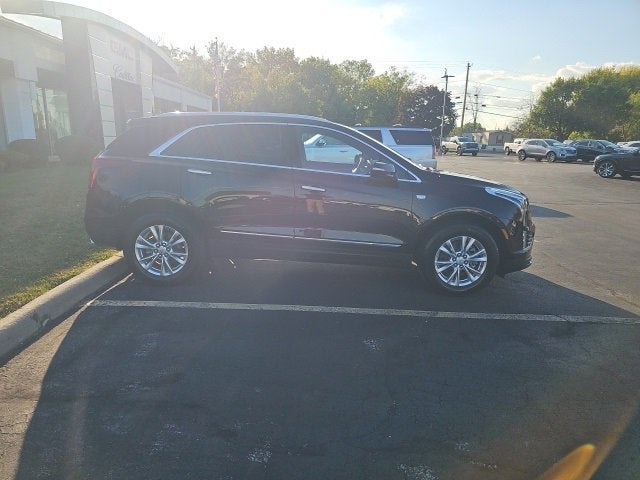 2022 Cadillac XT5 Luxury