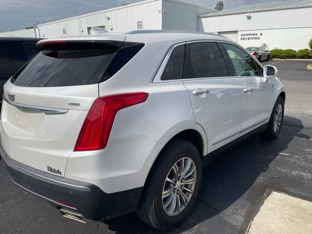 2017 Cadillac XT5 Luxury FWD