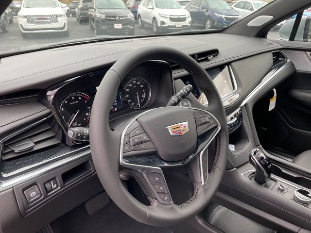 2025 Cadillac XT5 Premium Luxury