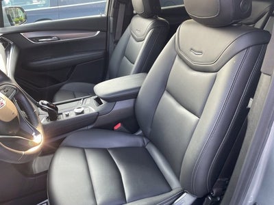 2023 Cadillac XT6 Luxury