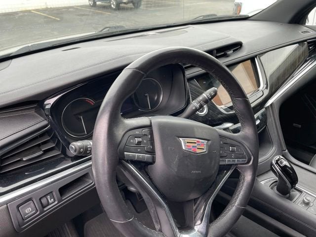 2021 Cadillac XT6 Premium Luxury