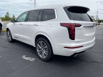 2025 Cadillac XT6 Premium Luxury