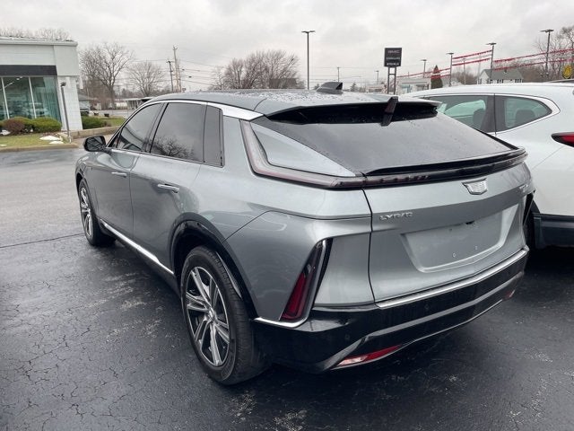 2024 Cadillac LYRIQ Luxury 1