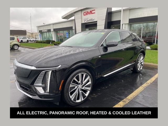 2024 Cadillac LYRIQ Luxury 3