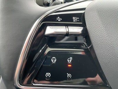 2024 Cadillac LYRIQ Luxury 3