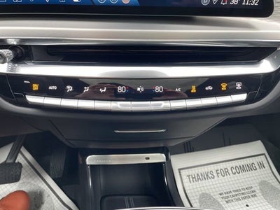 2024 Cadillac LYRIQ Luxury 3