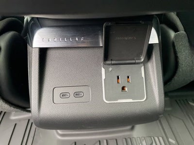 2024 Cadillac LYRIQ Luxury 3