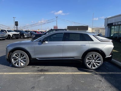 2025 Cadillac LYRIQ Luxury 3