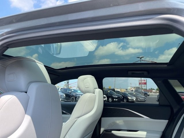 2024 Cadillac LYRIQ Sport 1