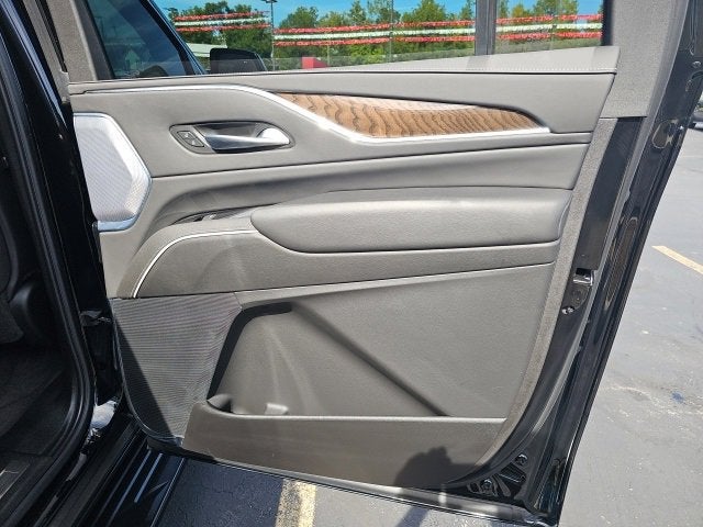 2024 Cadillac Escalade ESV Premium Luxury Platinum