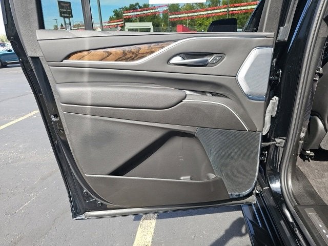 2024 Cadillac Escalade ESV Premium Luxury Platinum