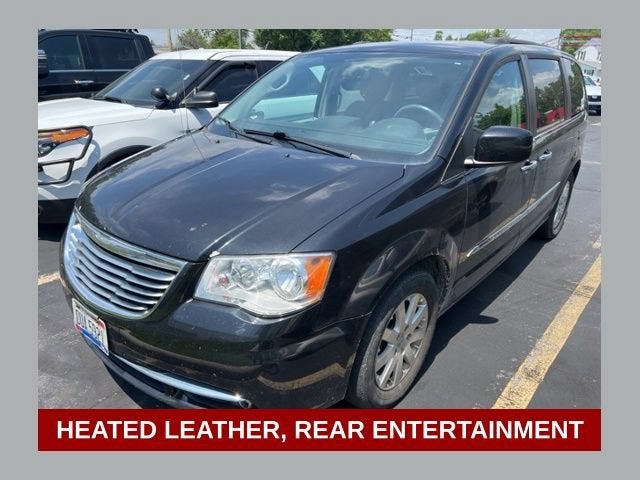 2016 Chrysler Town & Country Touring