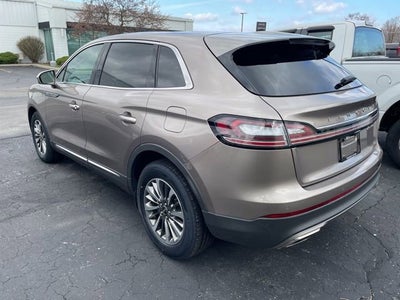 2019 Lincoln Nautilus Select