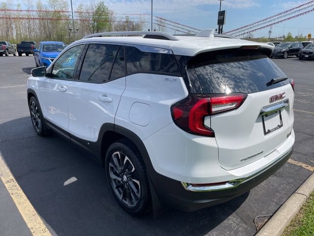2022 GMC Terrain SLT