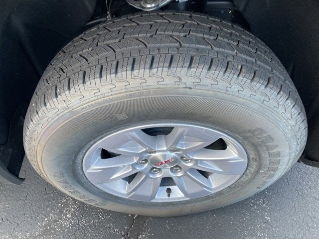 2025 GMC Sierra 1500 Pro