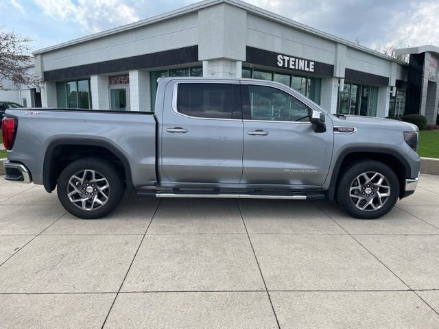 2024 GMC Sierra 1500 SLE