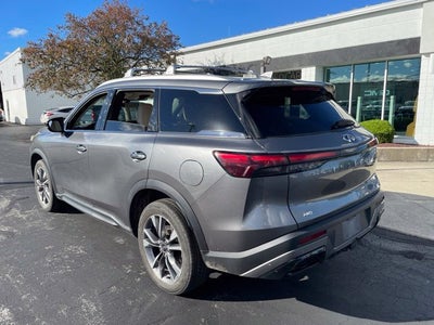 2023 INFINITI QX60 LUXE