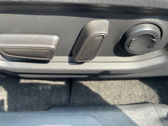 2022 Toyota Tundra 4WD SR5