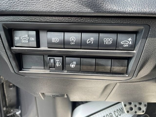 2022 Toyota Tundra 4WD SR5