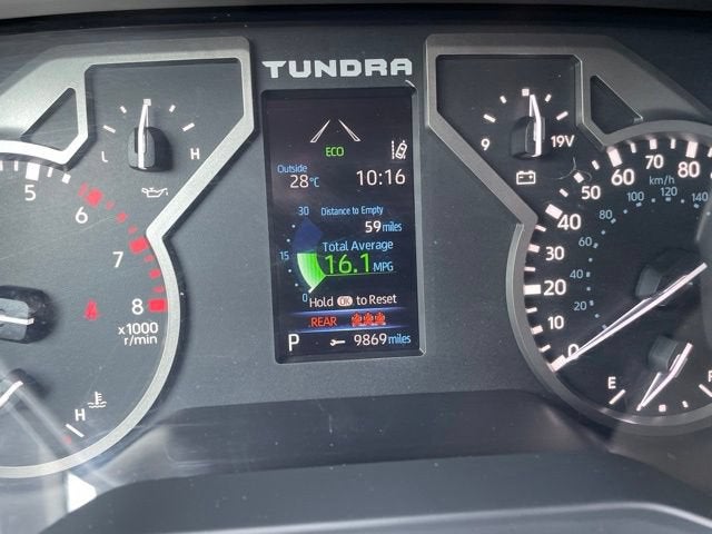 2022 Toyota Tundra 4WD SR5