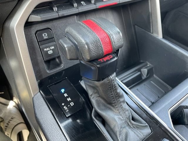 2022 Toyota Tundra 4WD SR5