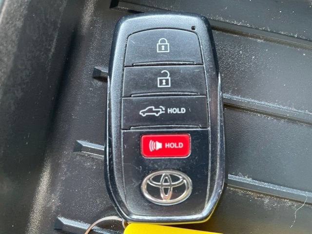 2022 Toyota Tundra 4WD SR5